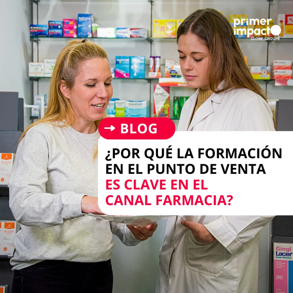 Portada de dos mujeres en una formacion en el punto de venta en el canal farmacia
